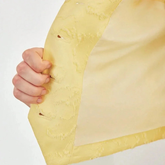 Yellow Elegant Women's Solid Textured Single Breasted Placket Waistcoat - Picture 6 of 7